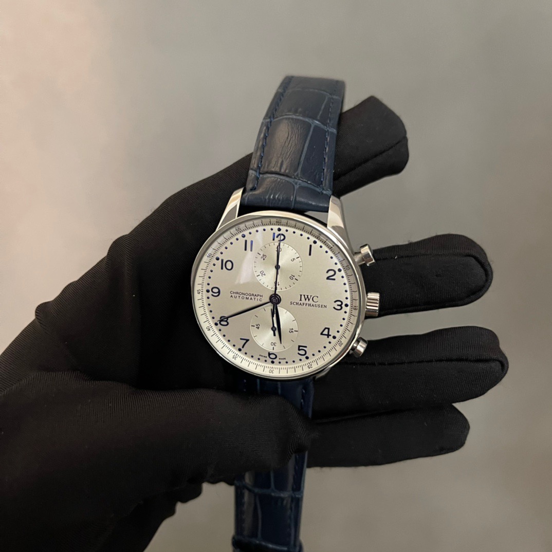 서OO님 IWC 시계 검수 사진입니다.
