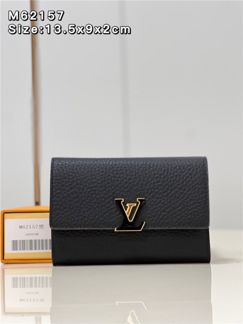 Louis Vuitton 루이비통 카푸신 컴팩트 윌릿 M621