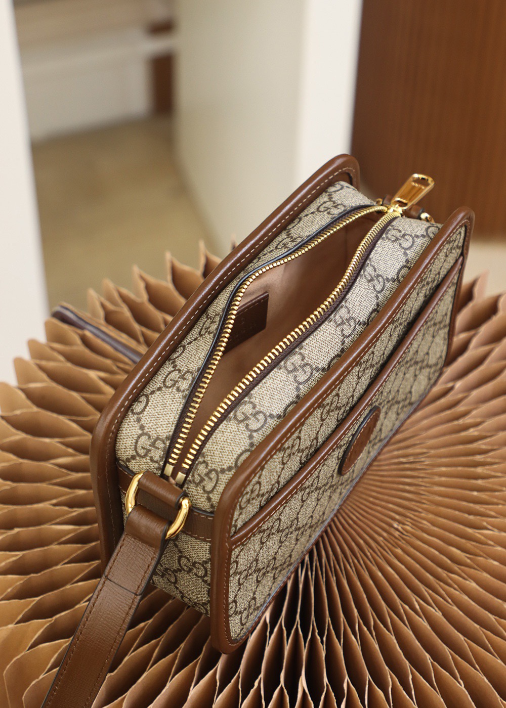 modal image 8