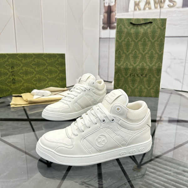 [ Gucci ] 구찌 로우탑 스니커즈
