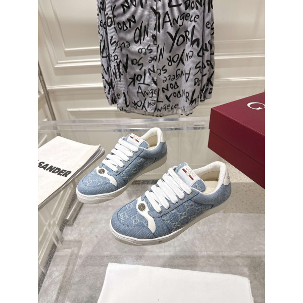 [ Gucci ] 구찌 GG 스크리너 웹 스니커즈