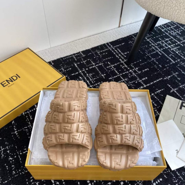 [Fendi] 펜디 클라우드 러버 슬라이드