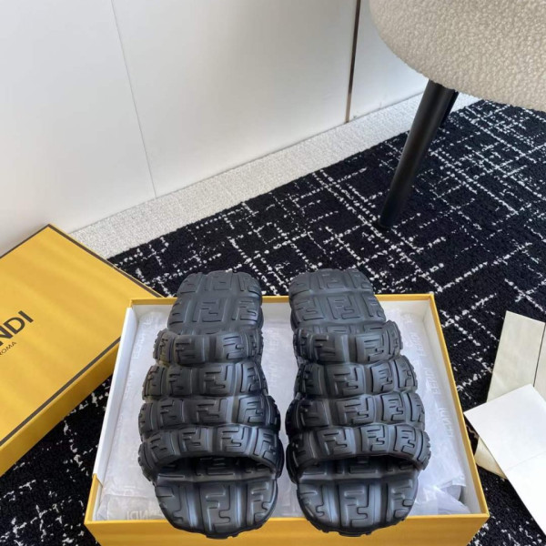 [Fendi] 펜디 클라우드 러버 슬라이드