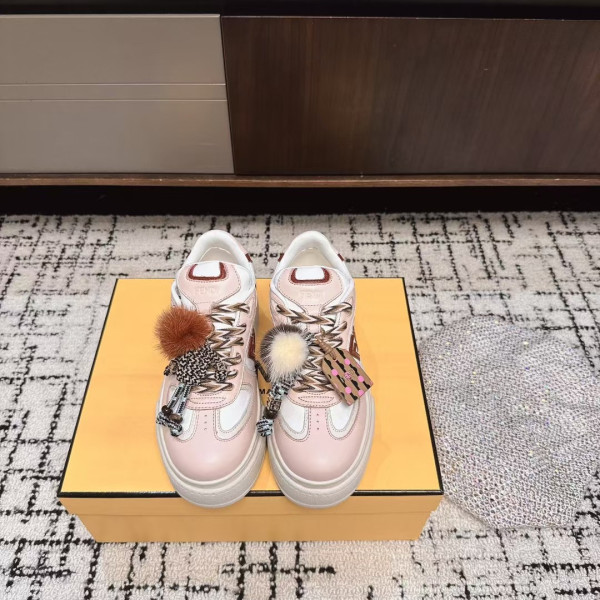 [ Fendi ] 펜디 플랫폼 스니커즈