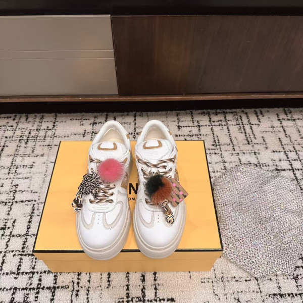 [ Fendi ] 펜디 플랫폼 스니커즈