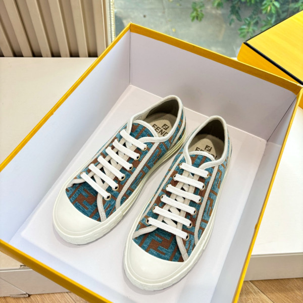 [ Fendi ] 펜디 도미노 스니커즈