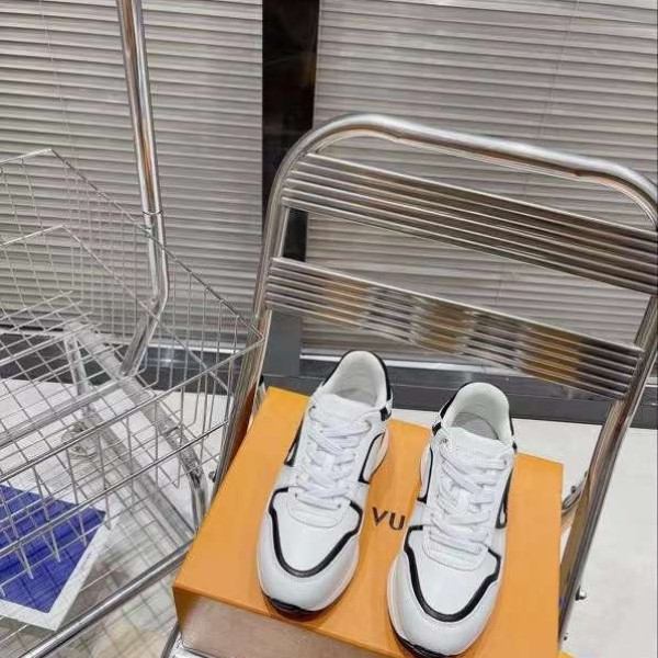[ LV ] 네오 런 어웨이 스니커즈