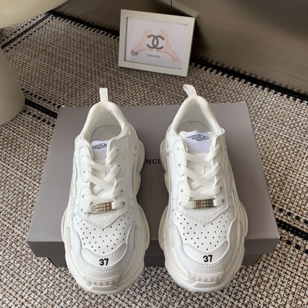 [ Balenciaga ] 발렌시아가 트리플 S 스니커즈