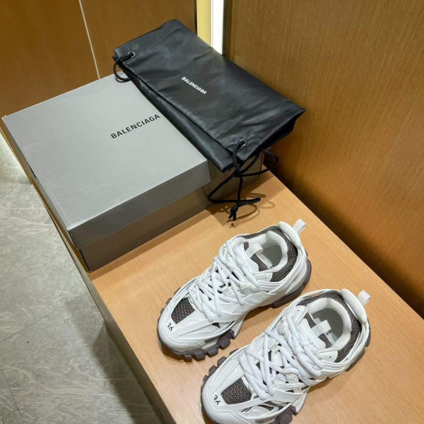 [Balenciaga] 발렌시아가 트랙 스니커즈