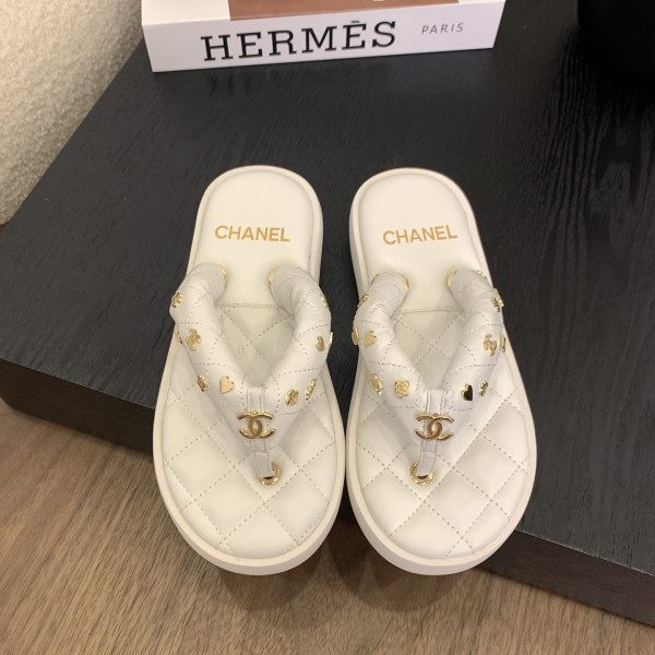 [ Chanel ] 샤넬 퀼팅 쪼리 샌들