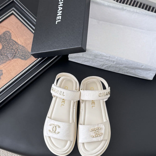 [ Chanel ] 샤넬 CC 벨크로 샌들