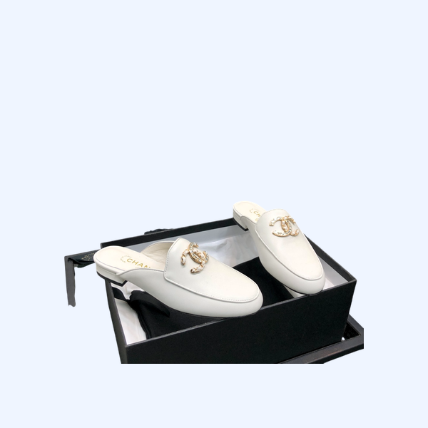 [ 샤넬 ]  CC로고 블로퍼