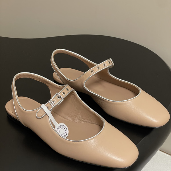 [ Hermes ] 에르메스 Kleo 슬링백