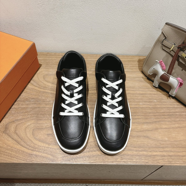 [ Hermes ] 에르메스 Kid 스니커즈