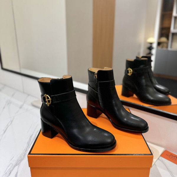 [ Hermes ] 에르메스 Jill 앵클 부츠