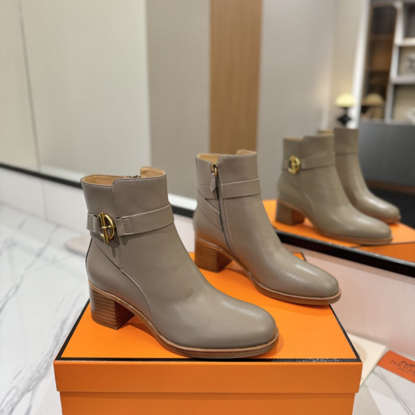 [ Hermes ] 에르메스 Jill 앵클 부츠
