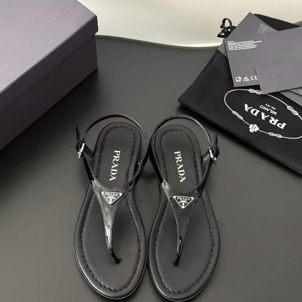 [Prada] 프라다