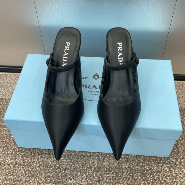 [ Prada ] 프라다 새틴 뮬