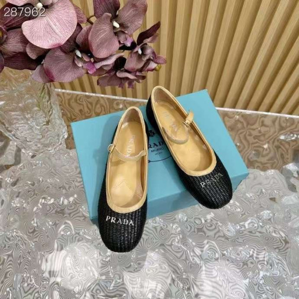 [Prada] 프라다