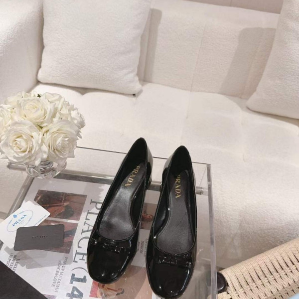 [Prada] 프라다