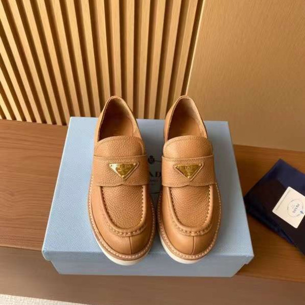 [Prada] 프라다