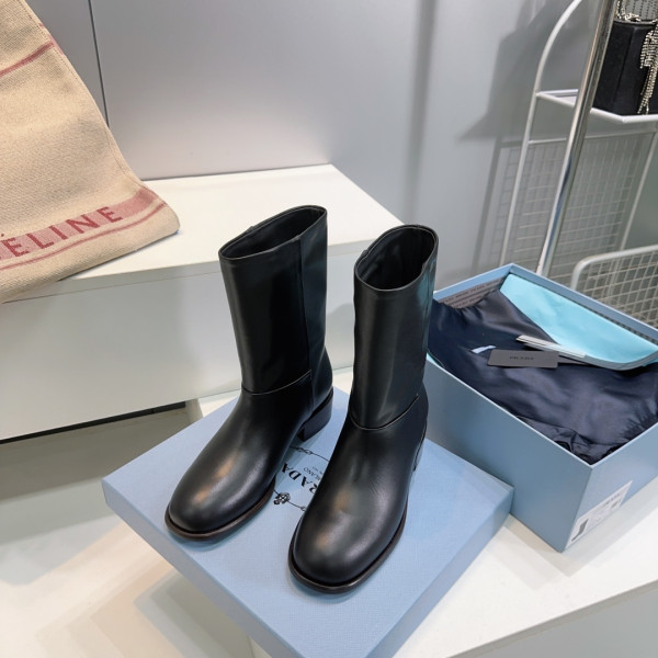 [ Prada ] 프라다 가죽 미들 부츠