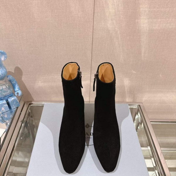 [Prada] 프라다