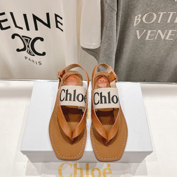 [ Chloe ] 끌로에 우디 쪼리 샌들