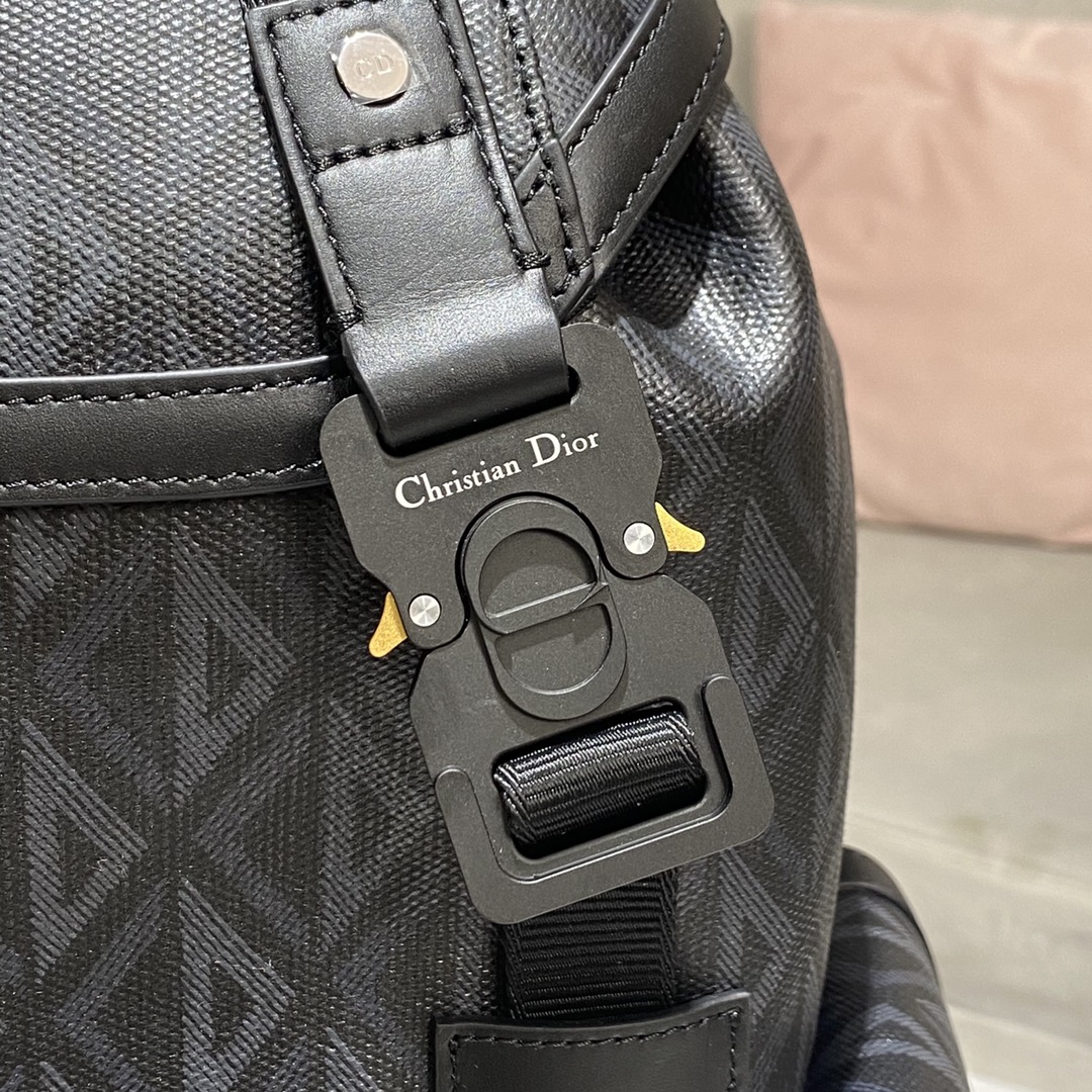 modal image 12