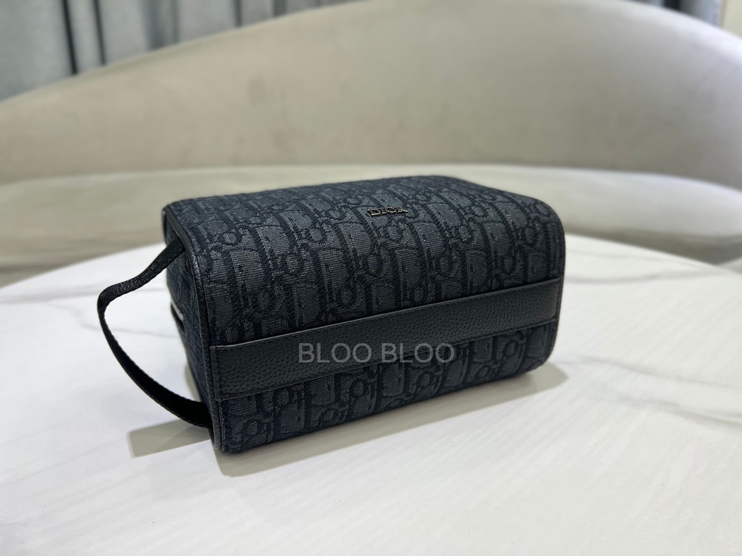 modal image 5
