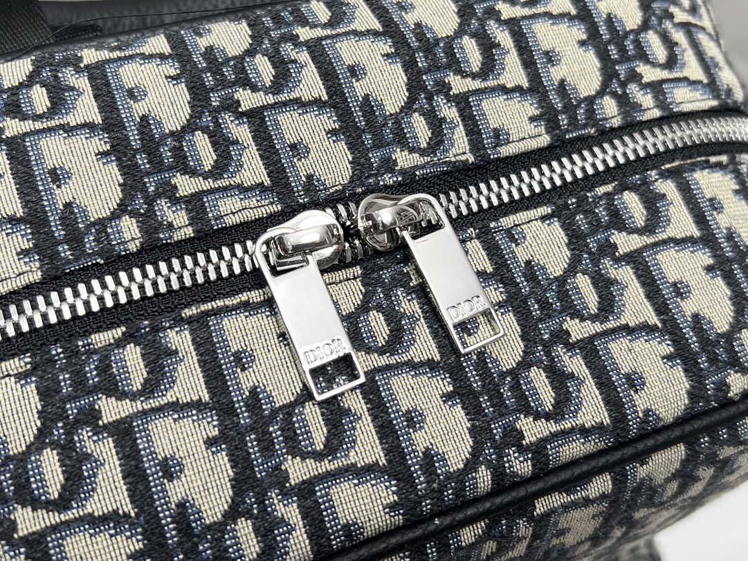 modal image 10