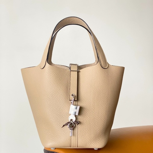 [ Hermes ] 에르메스 피코탄 18
