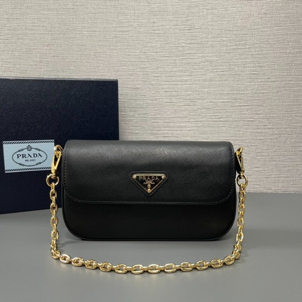 [ Prada ] 프라다 사피아노 체인 크로스백