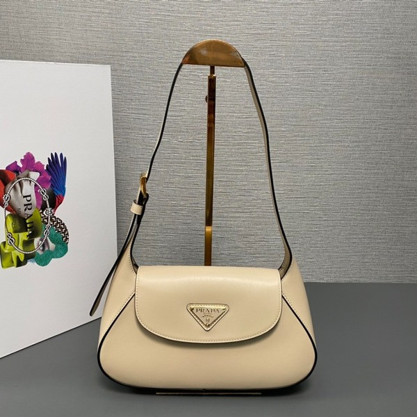 [ Prada ] 프라다 레더 숄더백