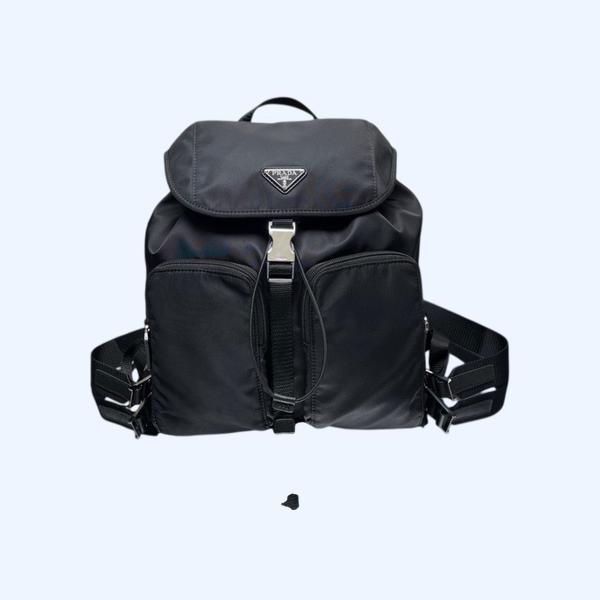 [ Prada ] 프라다 리나일론 사피아노 가죽 백팩