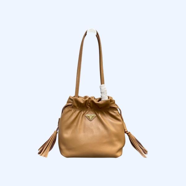[ Prada ] 프라다 가죽 숄더백