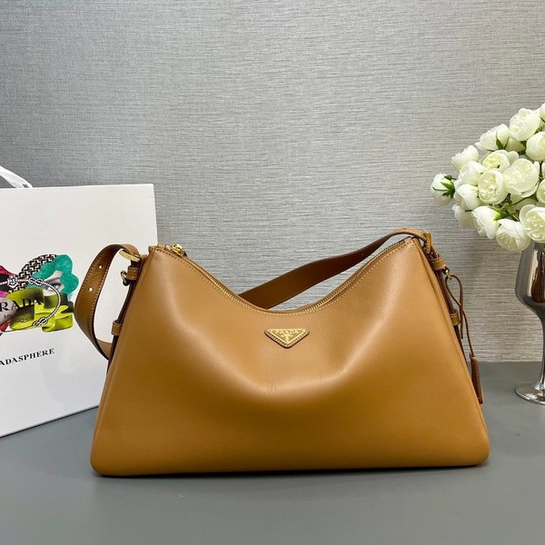 [ Prada ] 프라다 에메 라지 가죽 숄더백