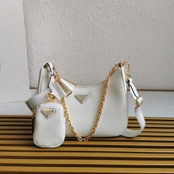 [ Prada ] 프라다 리에디션 가죽 숄더백