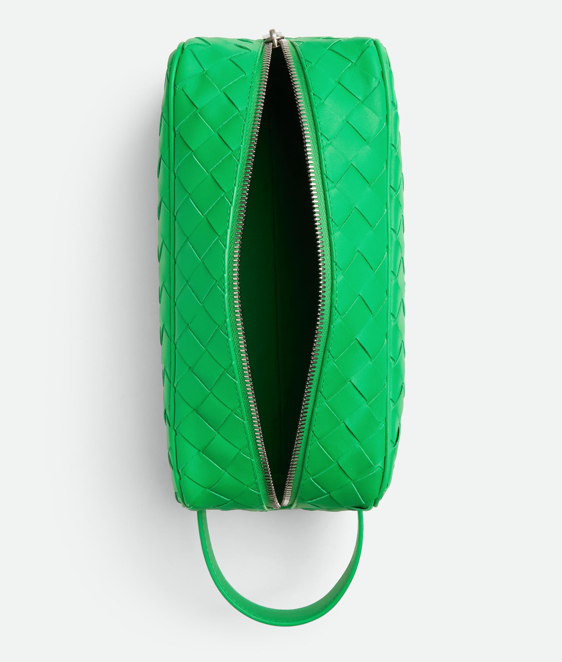 modal image 7