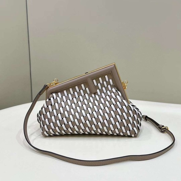 [Fendi] 펜디 퍼스트 인터레이스 스몰
