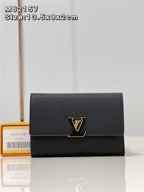 Louis Vuitton 루이비통 카푸신 컴팩트 윌릿 M621