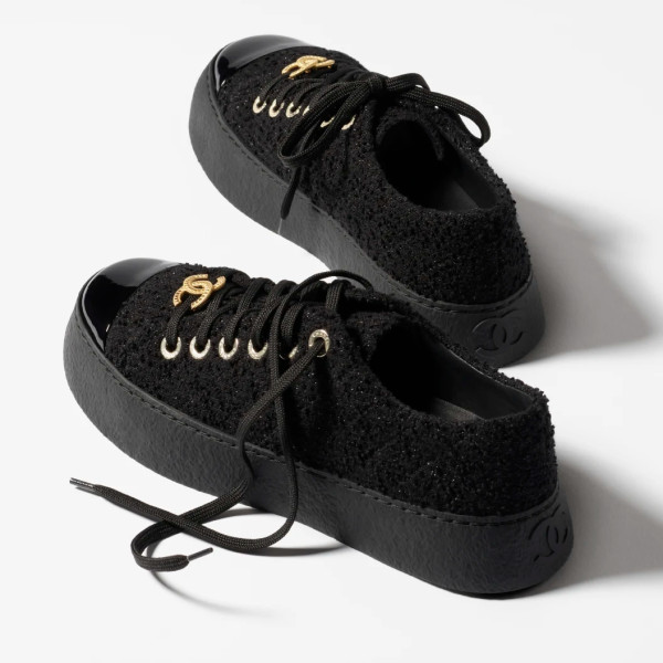 Washed suede sneakers