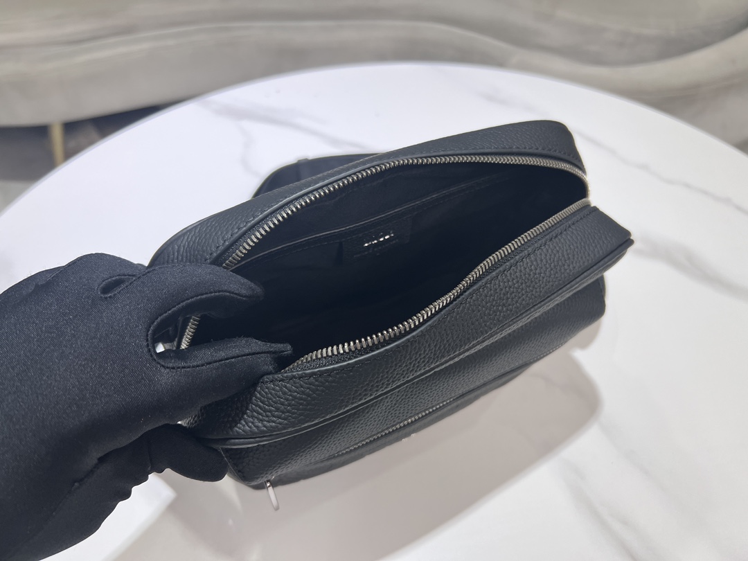 modal image 12