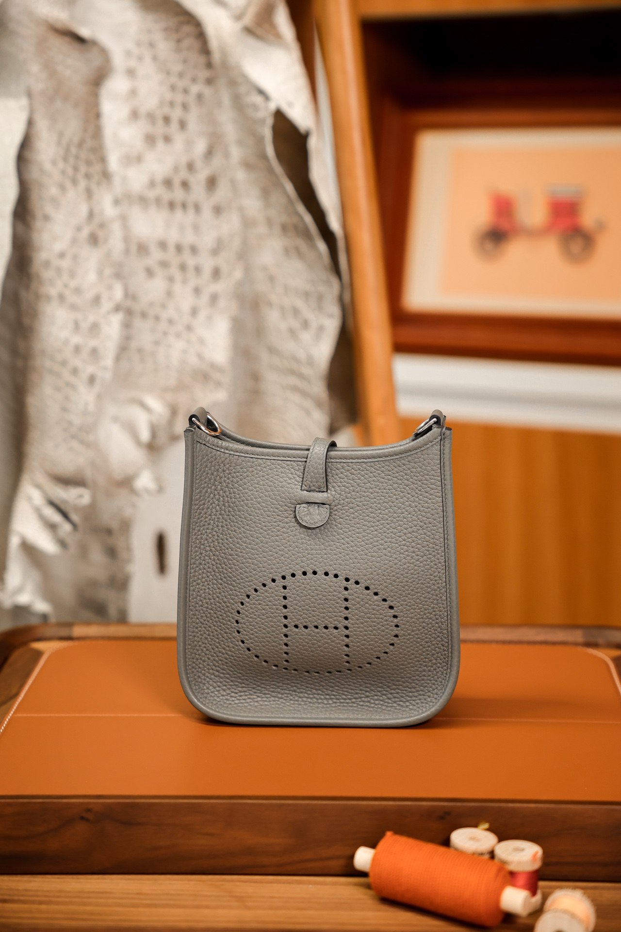 modal image 12