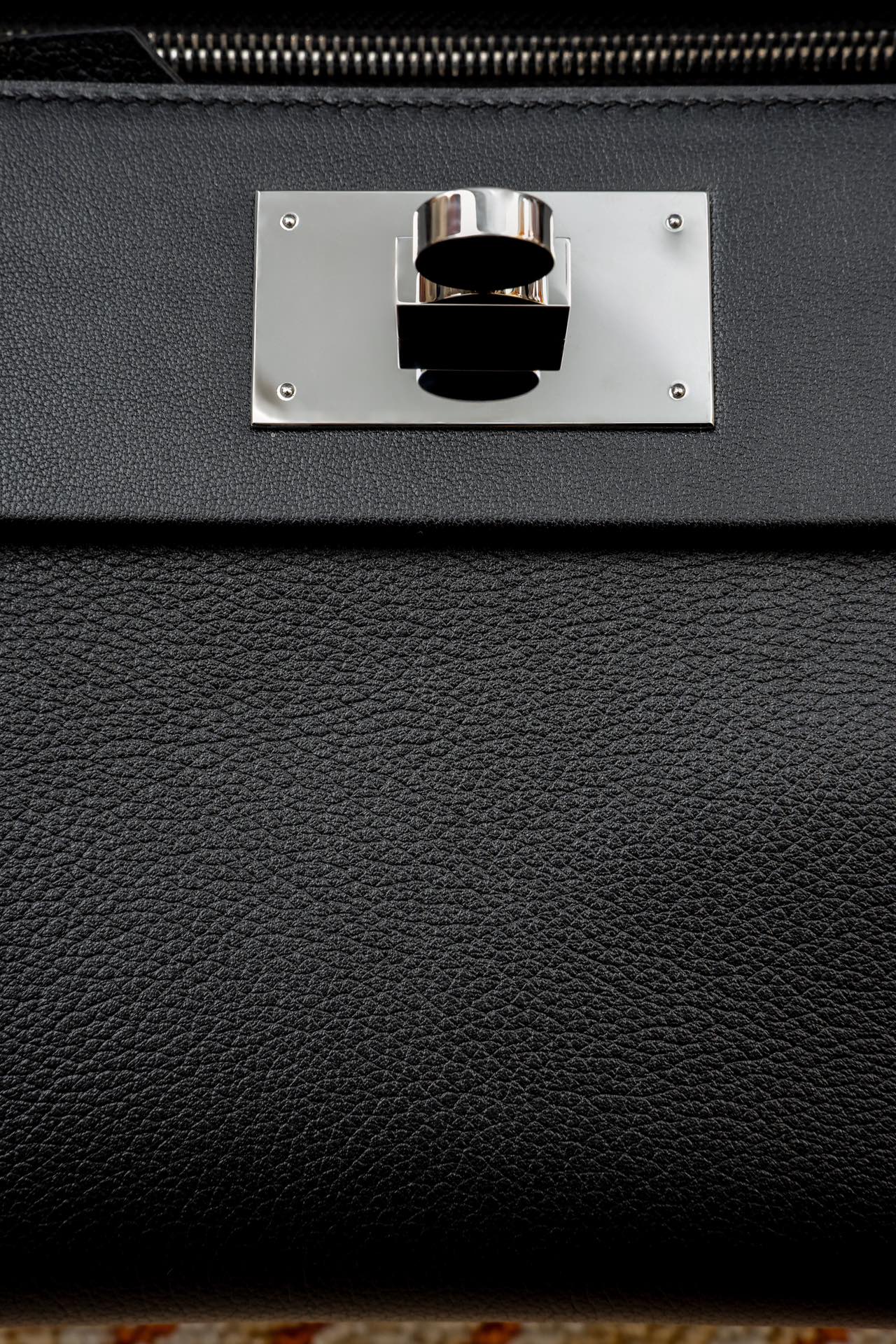 modal image 15