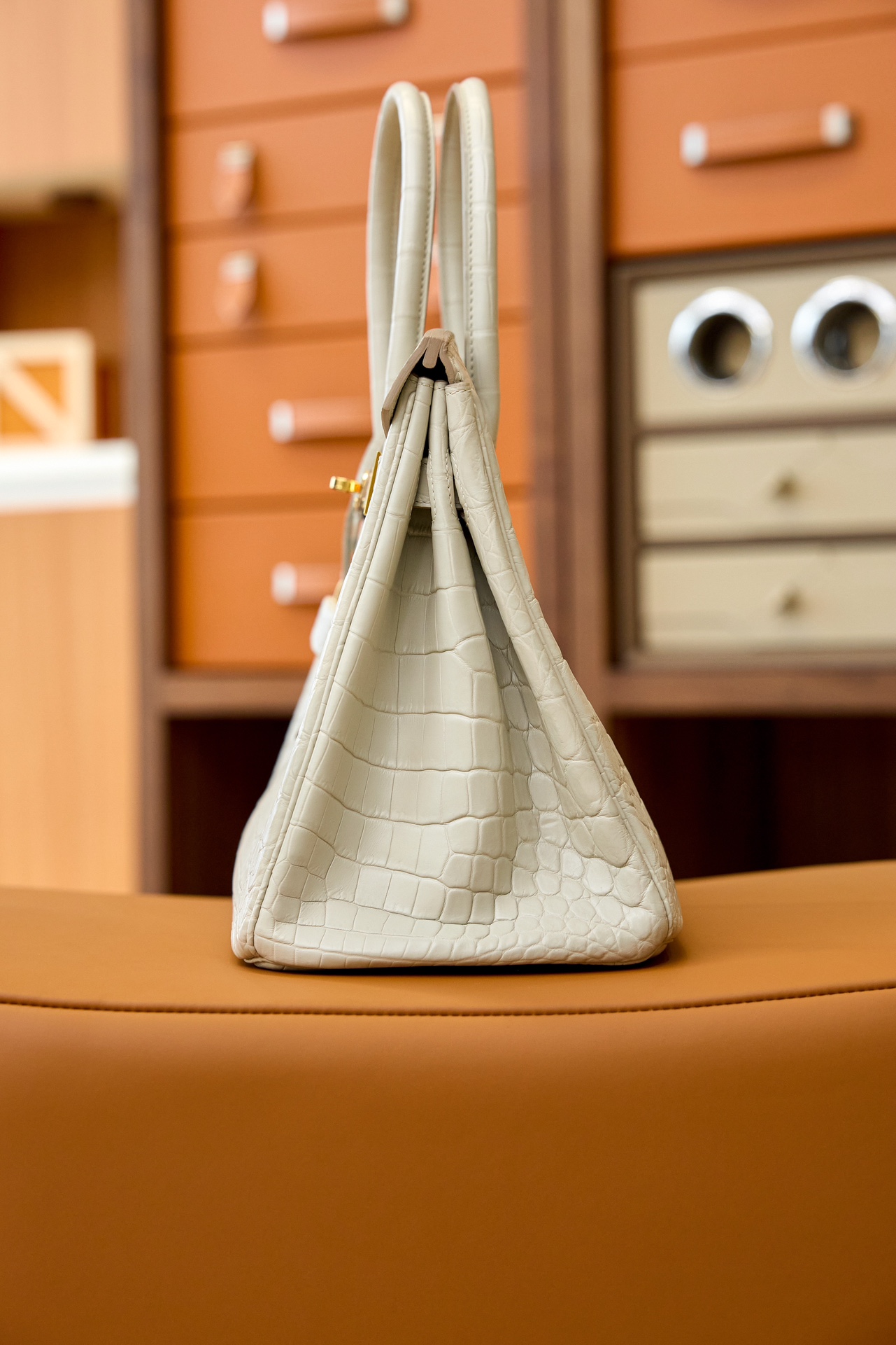 modal image 12