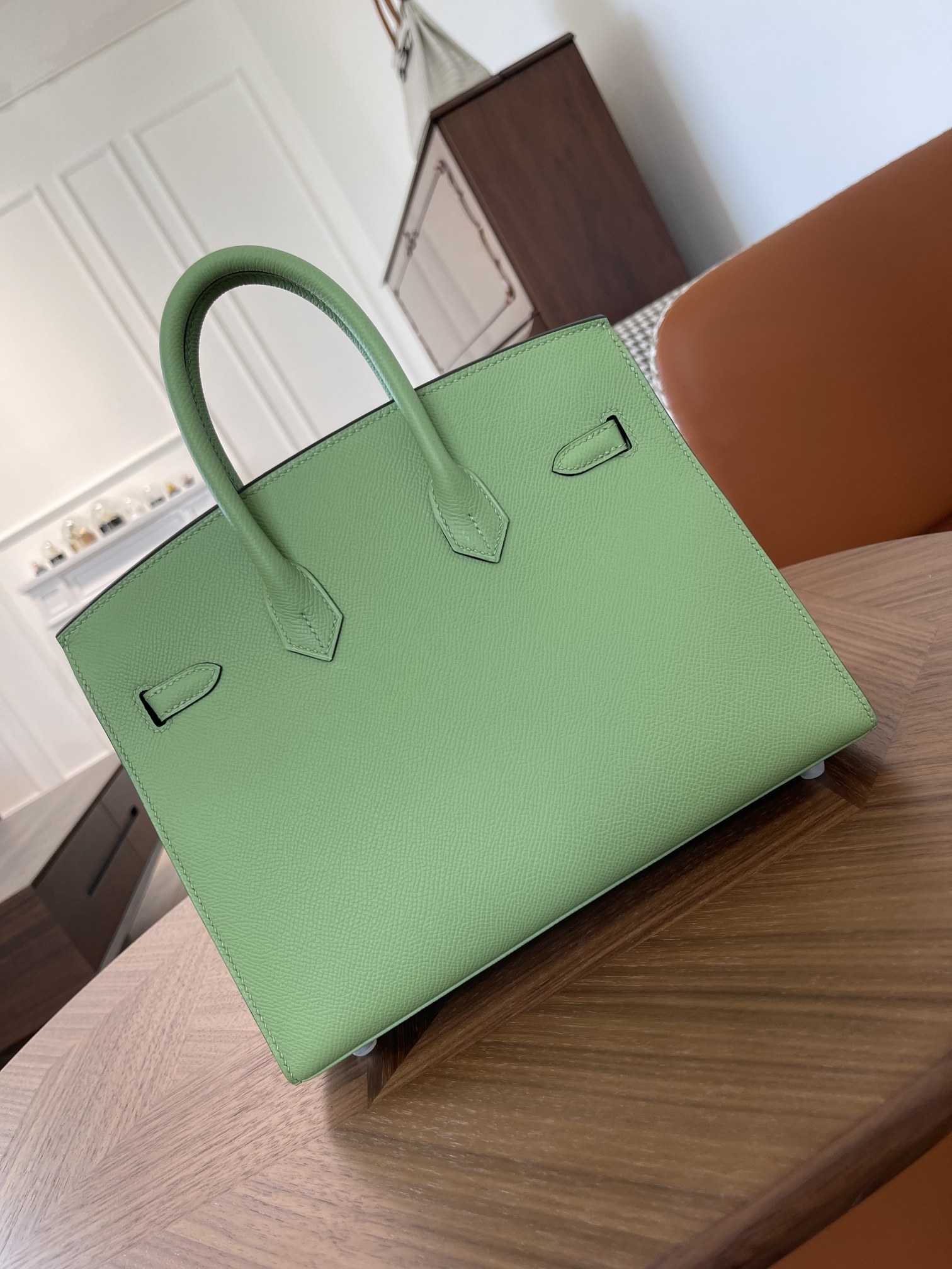 modal image 11