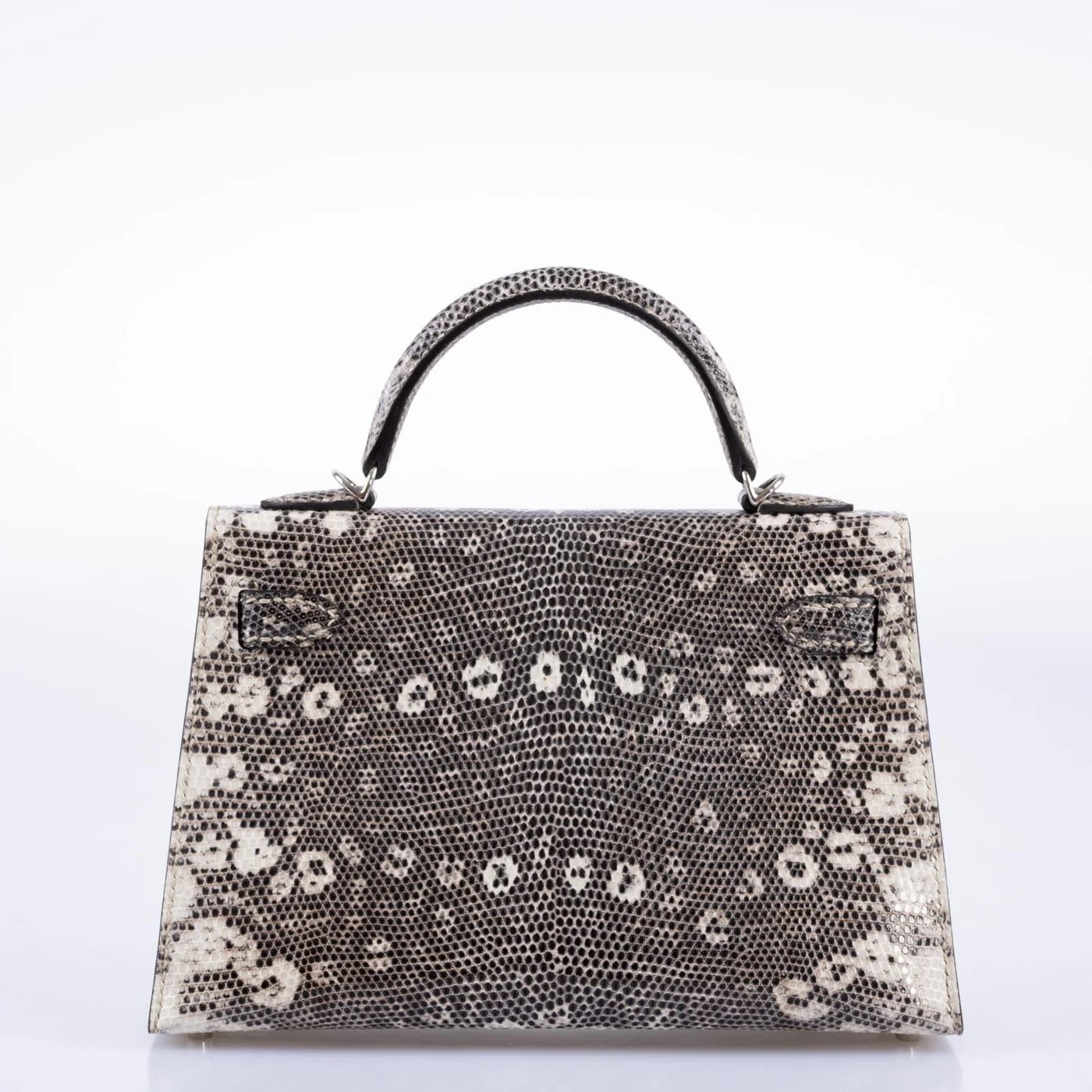 modal image 3