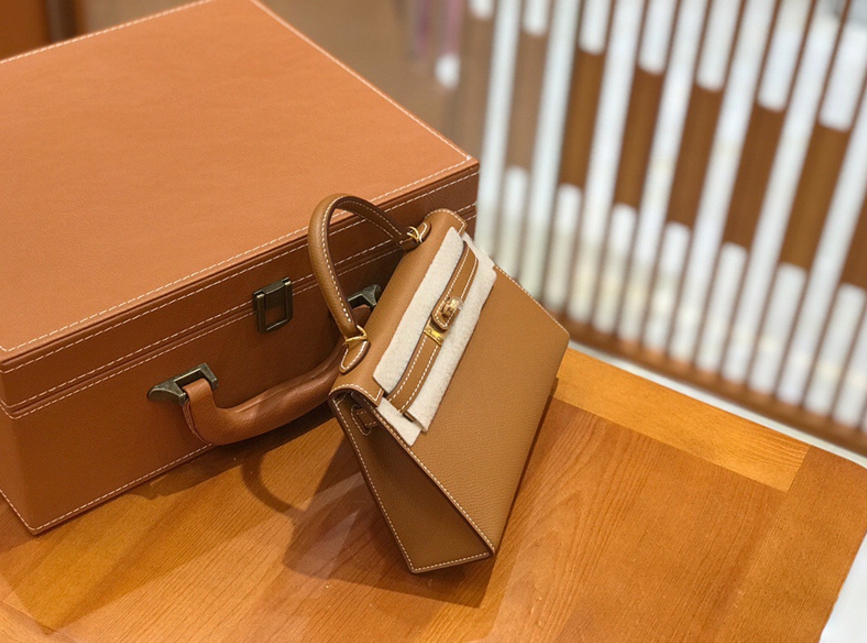 modal image 11