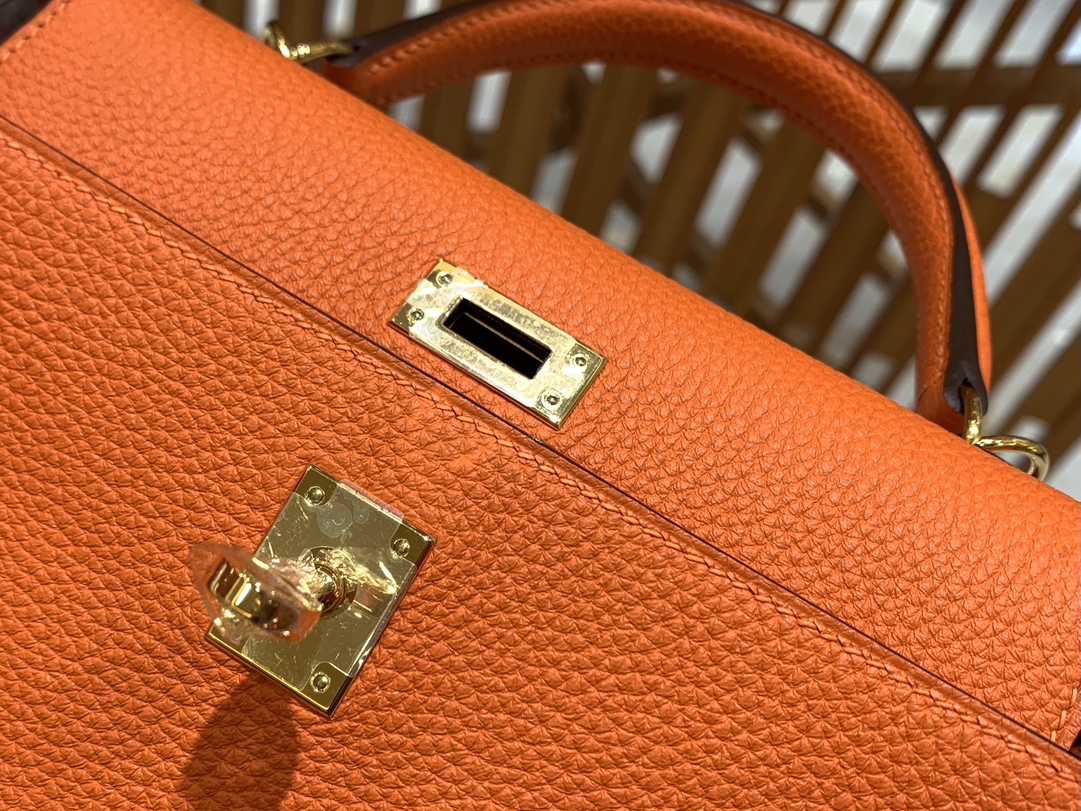 modal image 14